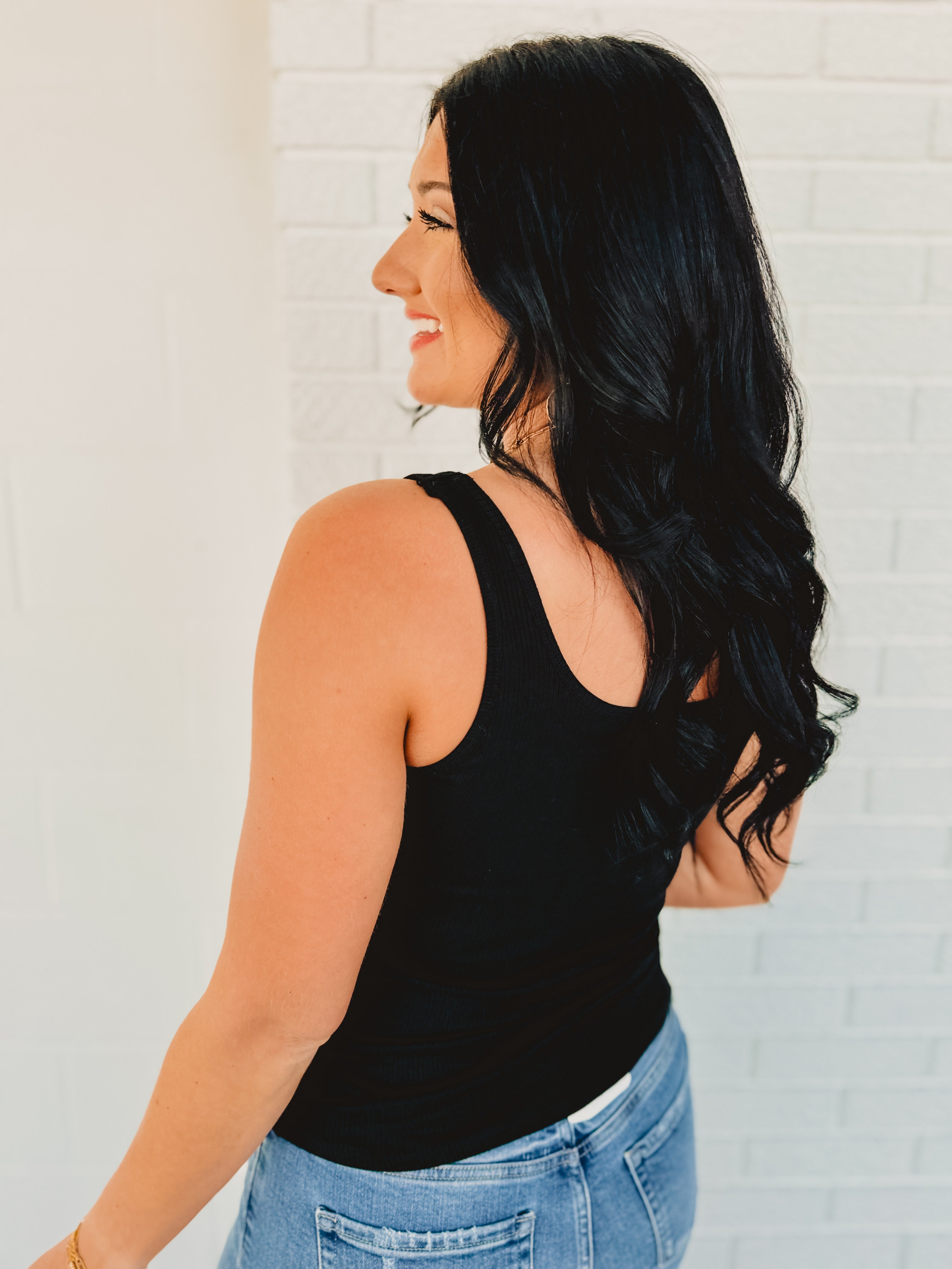 Ribbed Padded Knit Tank Top - Black