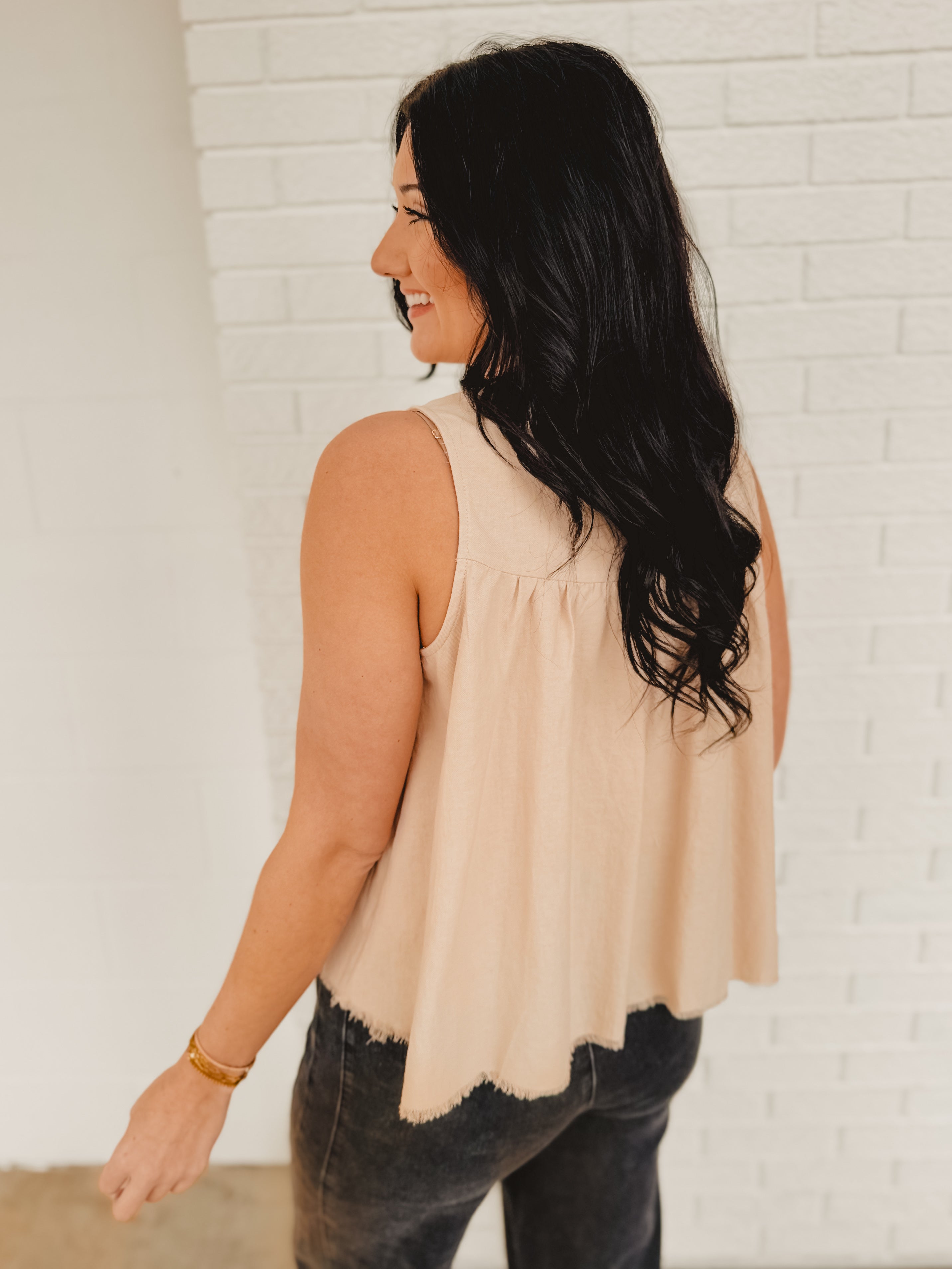 Tie Front Pleated Sleeveless Top - Natural