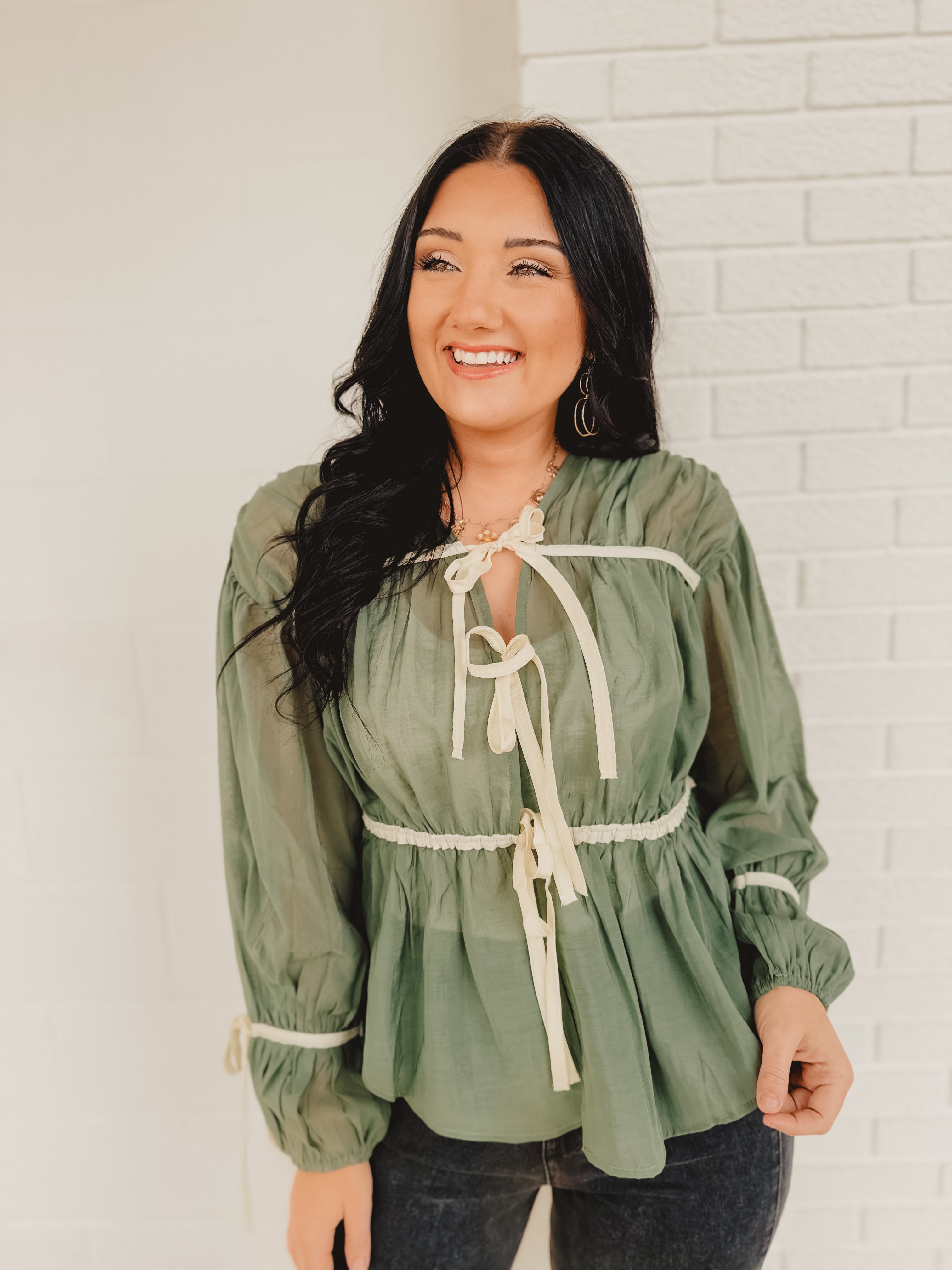 Tie Front Contrast Long Sleeve Top - Emerald