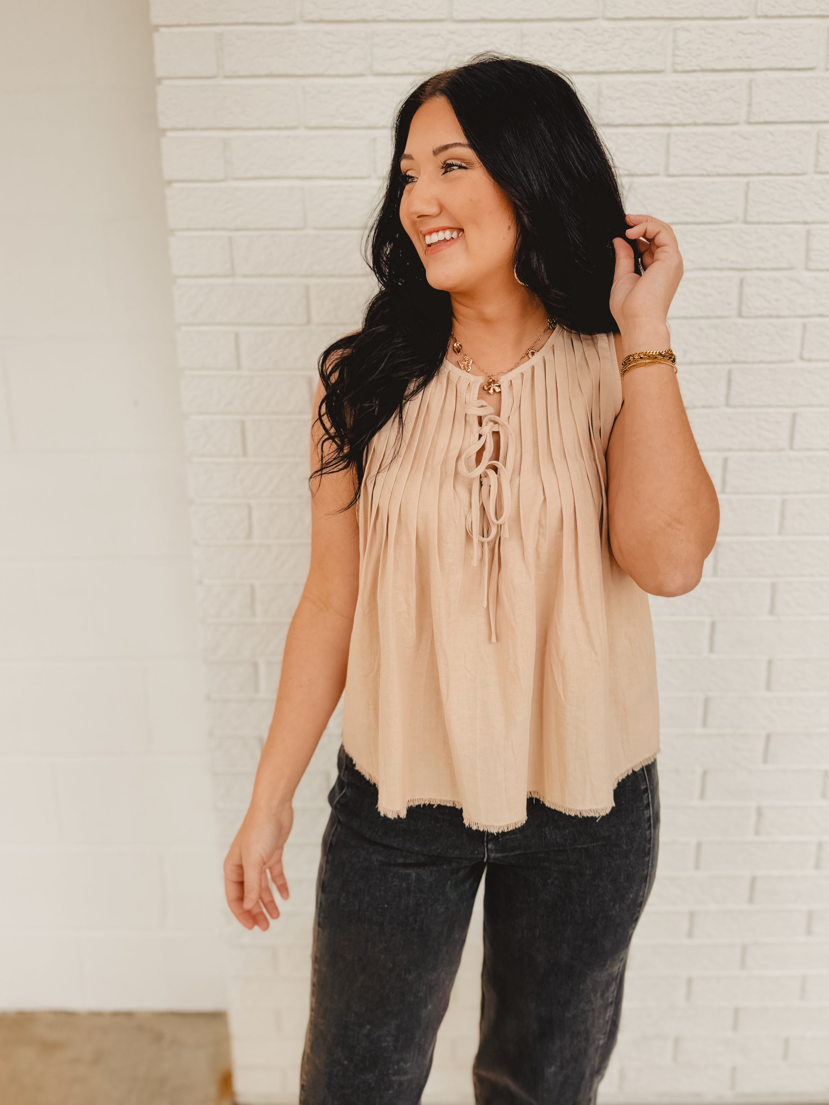 Tie Front Pleated Sleeveless Top - Natural